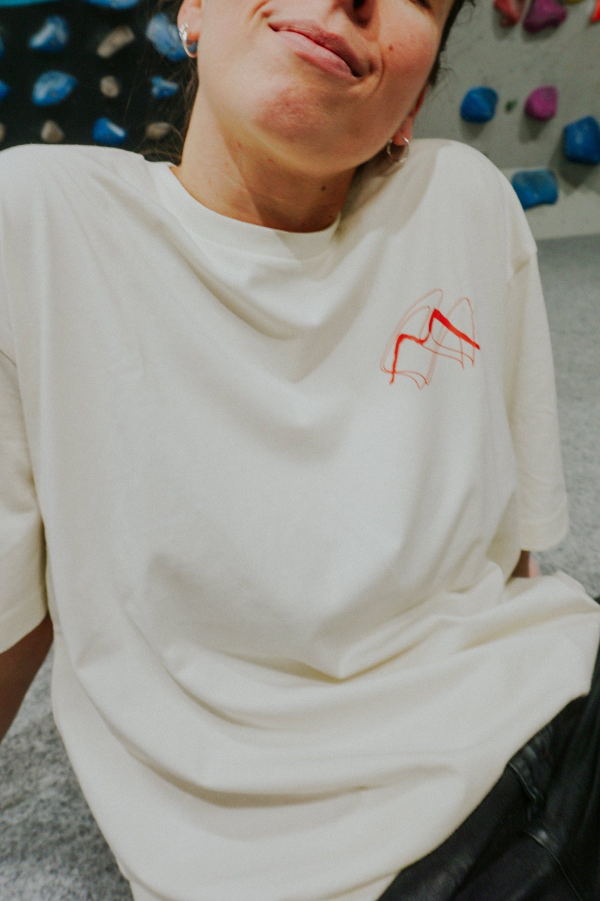 Sunday Club Tee – Cream T-Shirt mit Backprint