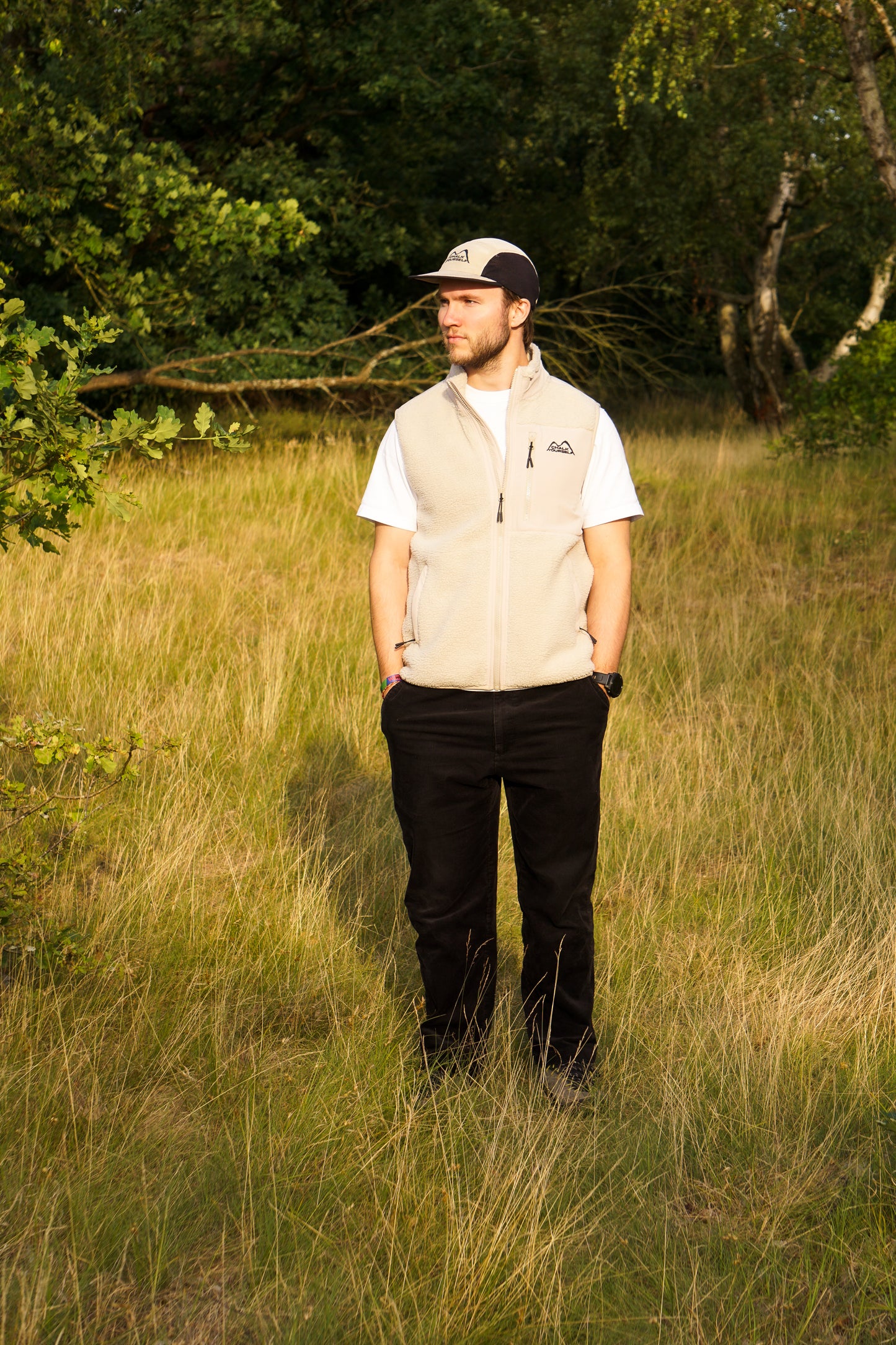 Summit Vest – Unisex Weste mit Bruststick