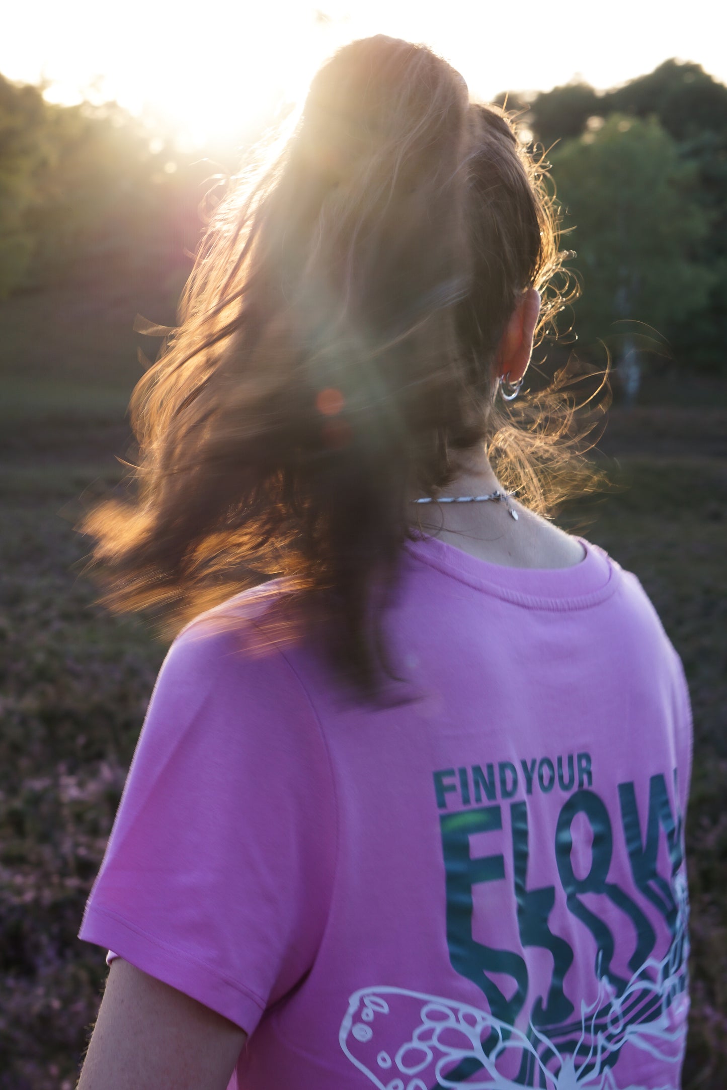 FlowShirt – Pink T-Shirt mit Butterfly Print