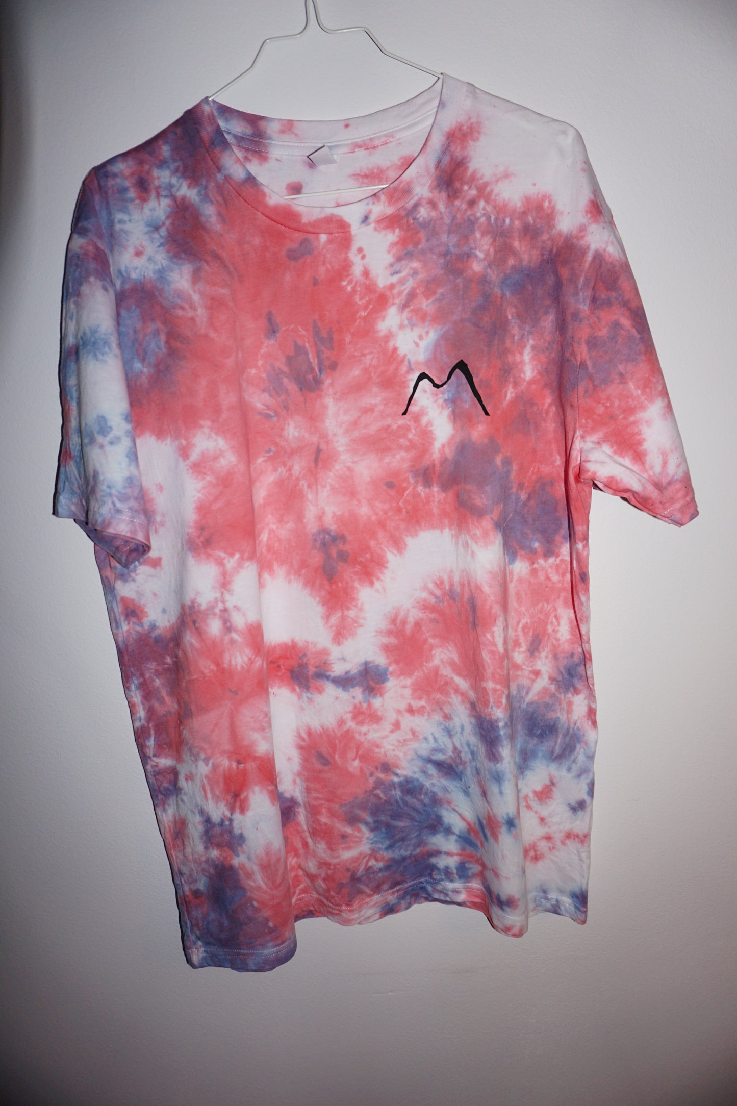 LogoShirt Wünschi – Individuelles Wunschfarben Batik T-Shirt